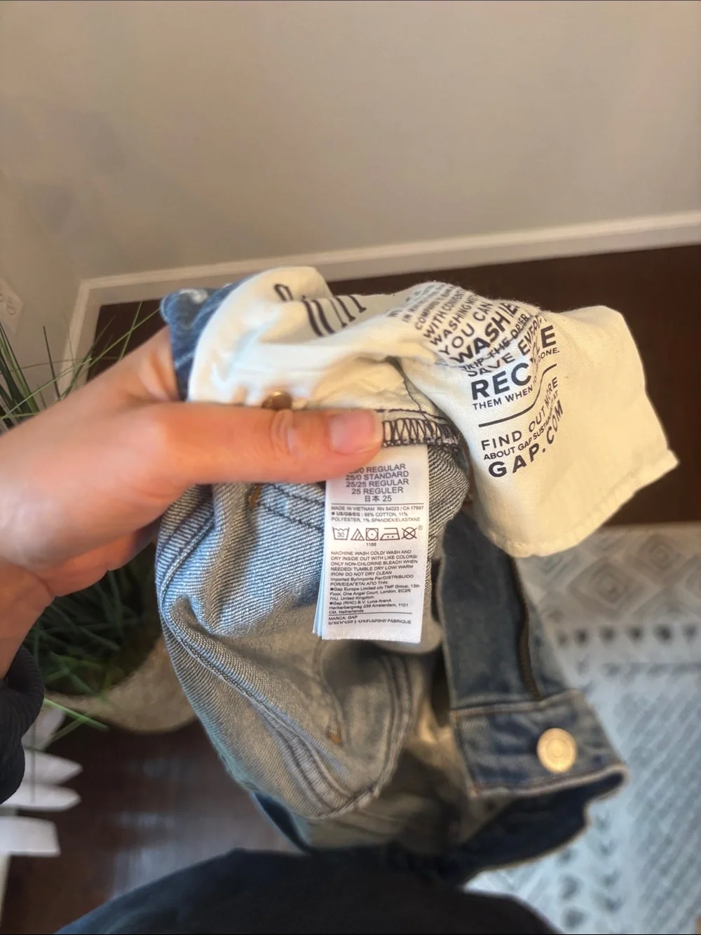GAP Light Blue High-Rise 90s Straight Jeans Size 25